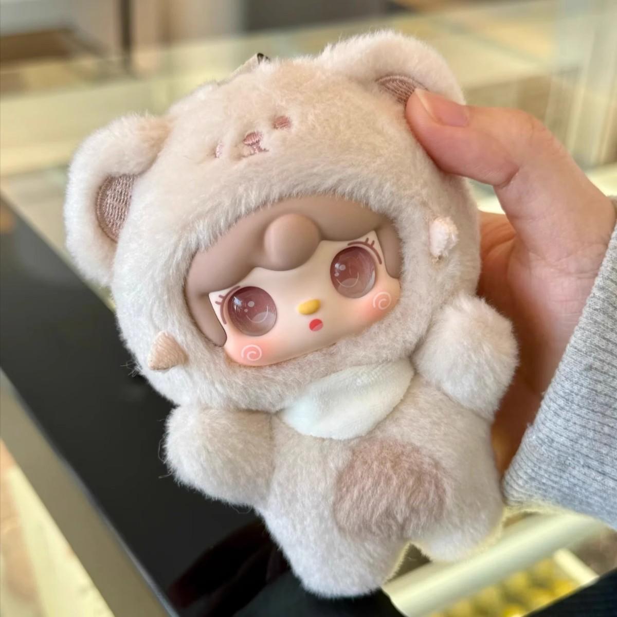 Yooki V4 Take a Bite of the bear plush vinyl blind box