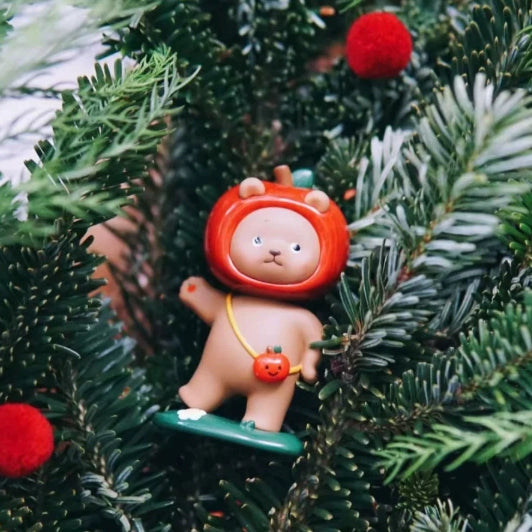 Planet Bear Apple Cooky Figure